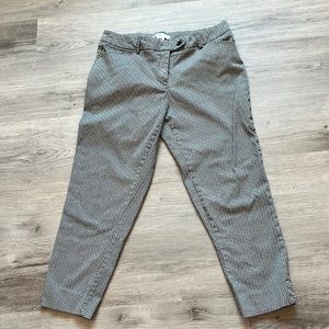 4/$50 Cleo Petites Patterned Cropped Pants